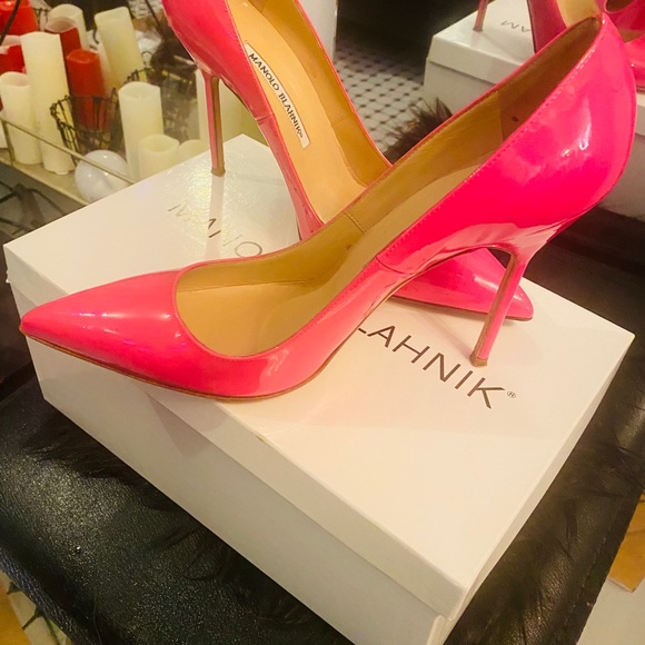 Manolo Blahnik pink patent heels - Picture 14 of 15